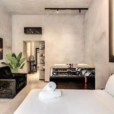 Gallery Home-3